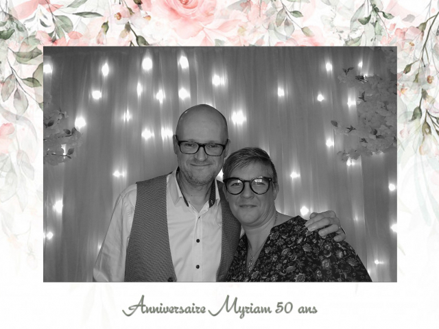 BORNE A SELFIE TELEPHONE LIVRE AUDIO SAINT ROMAIN DE COLBOSC LE HAVRE BOLBEC YVETOT